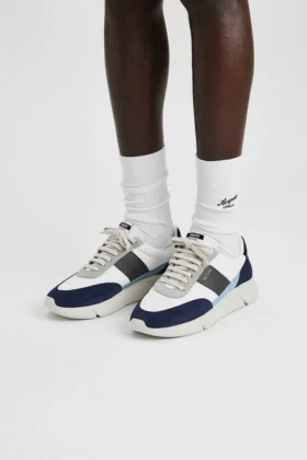 Genesis Vintage Runner