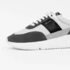 Genesis Vintage Runner