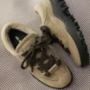 Grain Sneaker