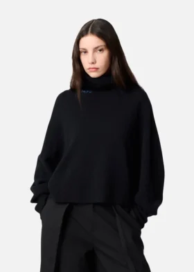 pull maeve 1 280x392 - Pull Maeve