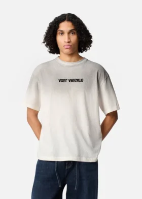 T-shirt Distort Spray