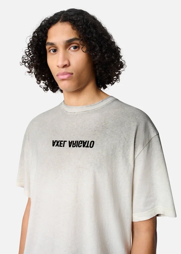 T-shirt Distort Spray T-shirt Distort Spray